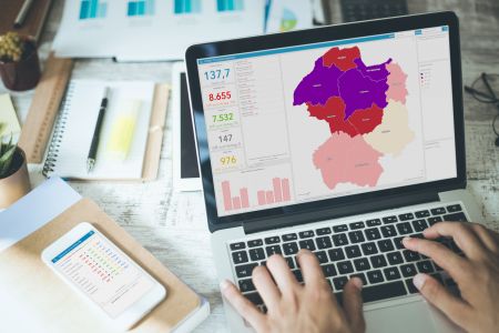 Dashboard mit Grafiken zum Infektionsgeschehen